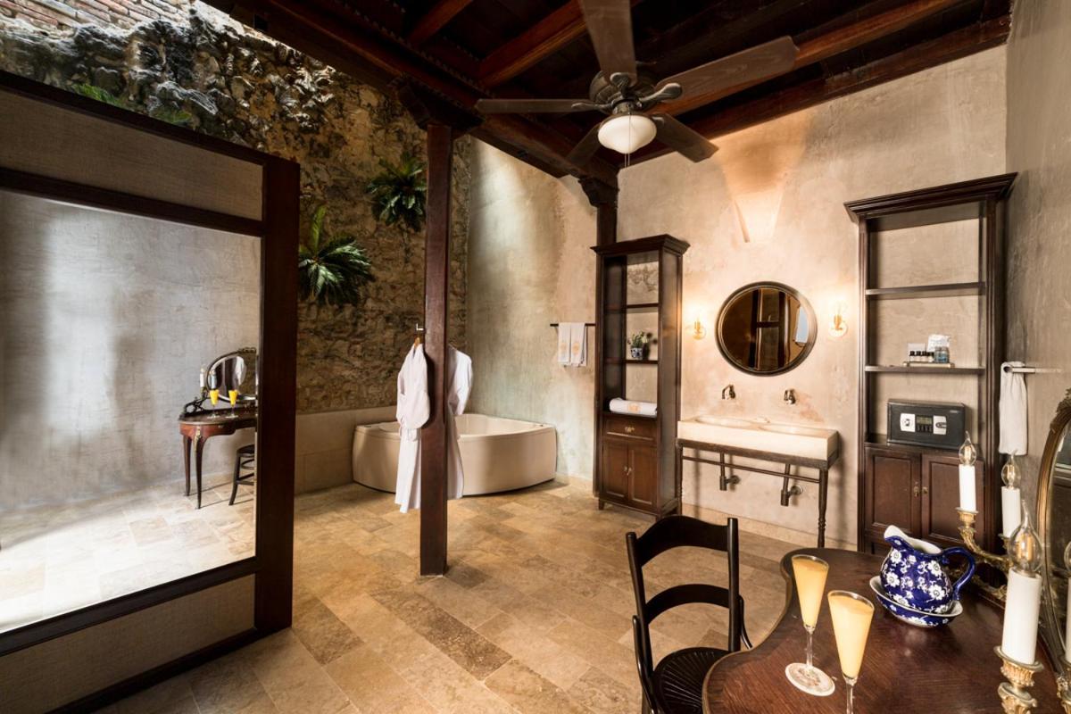 Hotel Boutique Casa Del Arzobispado Cartagena Eksteriør billede